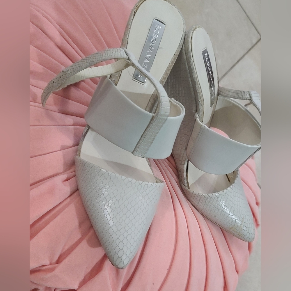 Shoes - Picture 6 of 6
